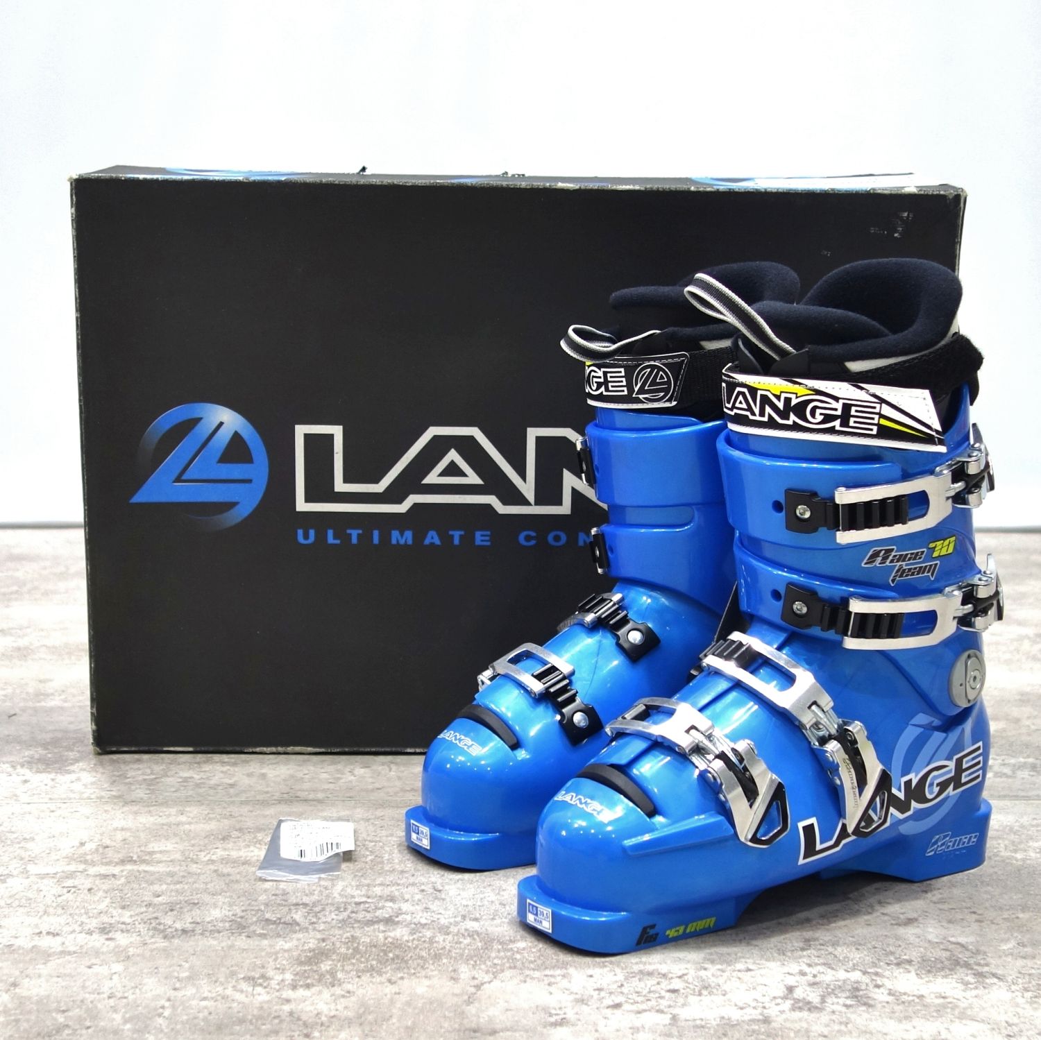 【新古品】言葉づかい LANGE RACE 70 TEAM LB15030 US6.5 心魂長292粍 フレックス70 スピード競技 スキーの板 ブーツ アウトドア【中古】