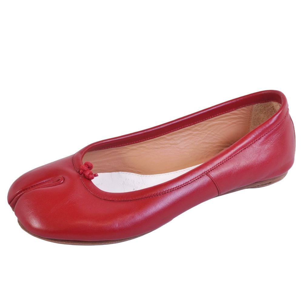 【美品】メゾンマルジェラ Maison Margiela パンプス Tabi タビ 22 バレーシューズ 平ったいシューズ なめし革 シューズ レディース イタリア製 35(22糎好いかげんに) 赤いこと【中古】