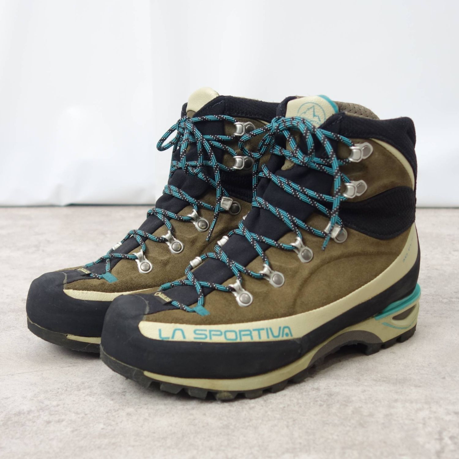 【美品】スポルティバ La Sportiva TRANGO ALP EVO GTX WOMAN トランゴ アルプ エボ ウーマン EU37 23.7cm マウンテン アルパイン ブーツ シューズ 登山【中古】