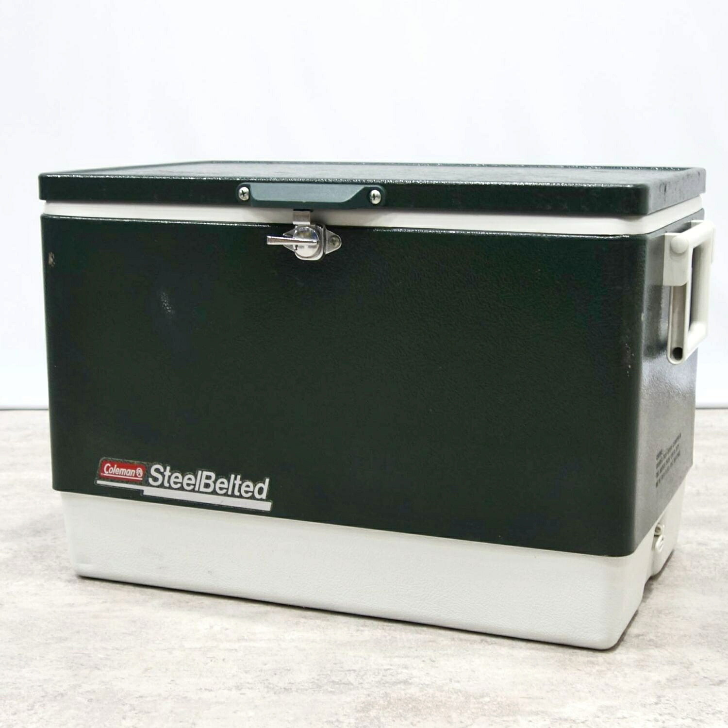 【美品】電話を掛けるマン Coleman スチールベルトクーラー 93年 USA ビンテージ 冷房装置ボックス席 難民キャンプ アウトドア 緑であること【中古】