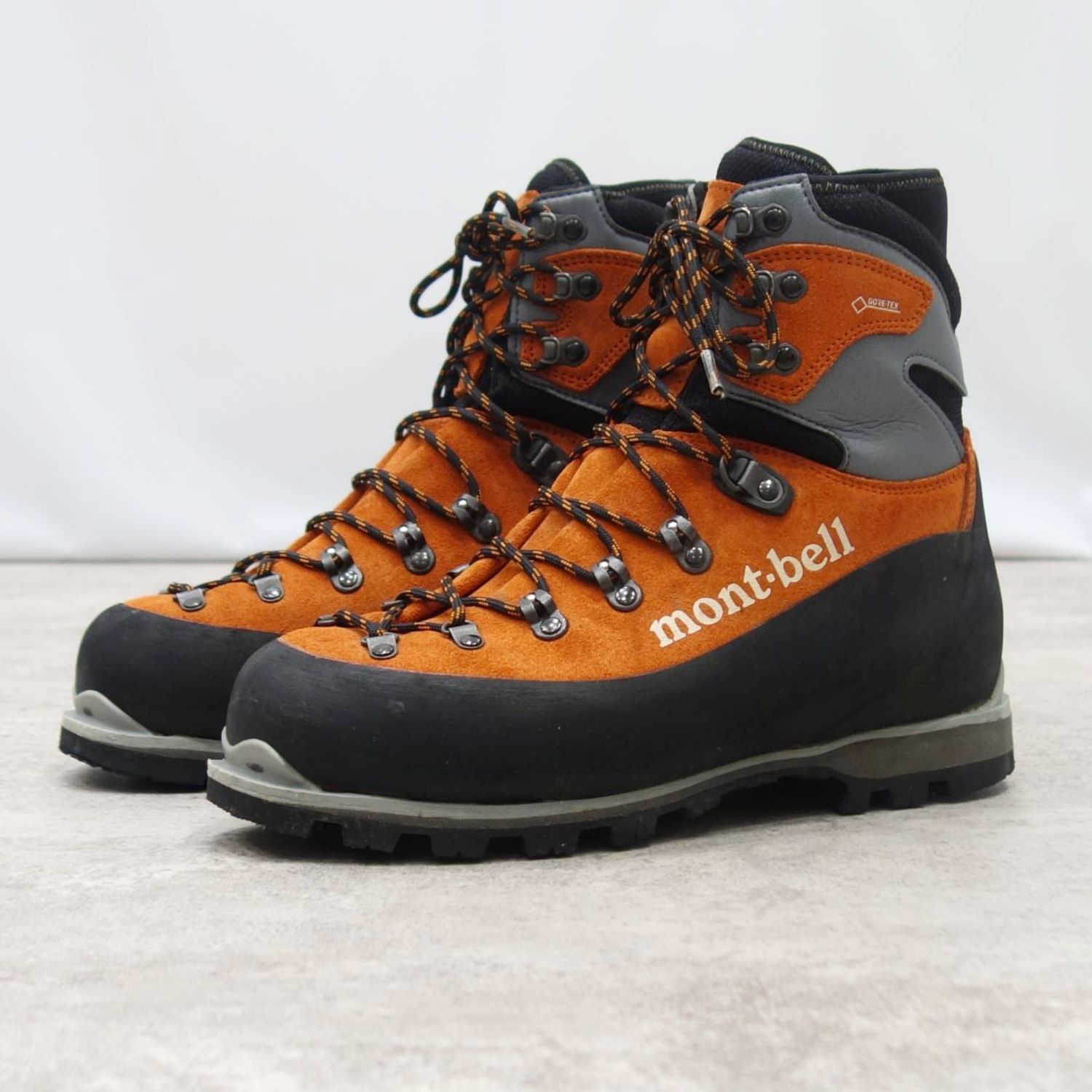 【美品】モン呼びりん mont bell 山登り靴 アルパインクルーザー 3000 山登り アルパイン ブーツ GORE-TEX  26糎 オレンジ色【中古】