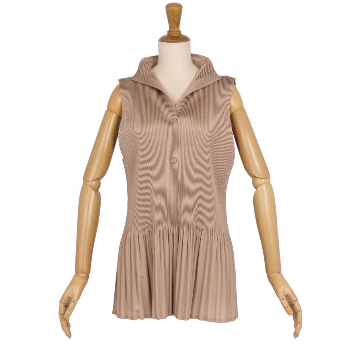 【極美品】プリーツプリーズ イッセイミヤケ PLEATS PLEASE シャツ ブラウス ノースリーブ プリーツ ロゴボタン トップス レディース 3(L相当) ベージュ【中古】