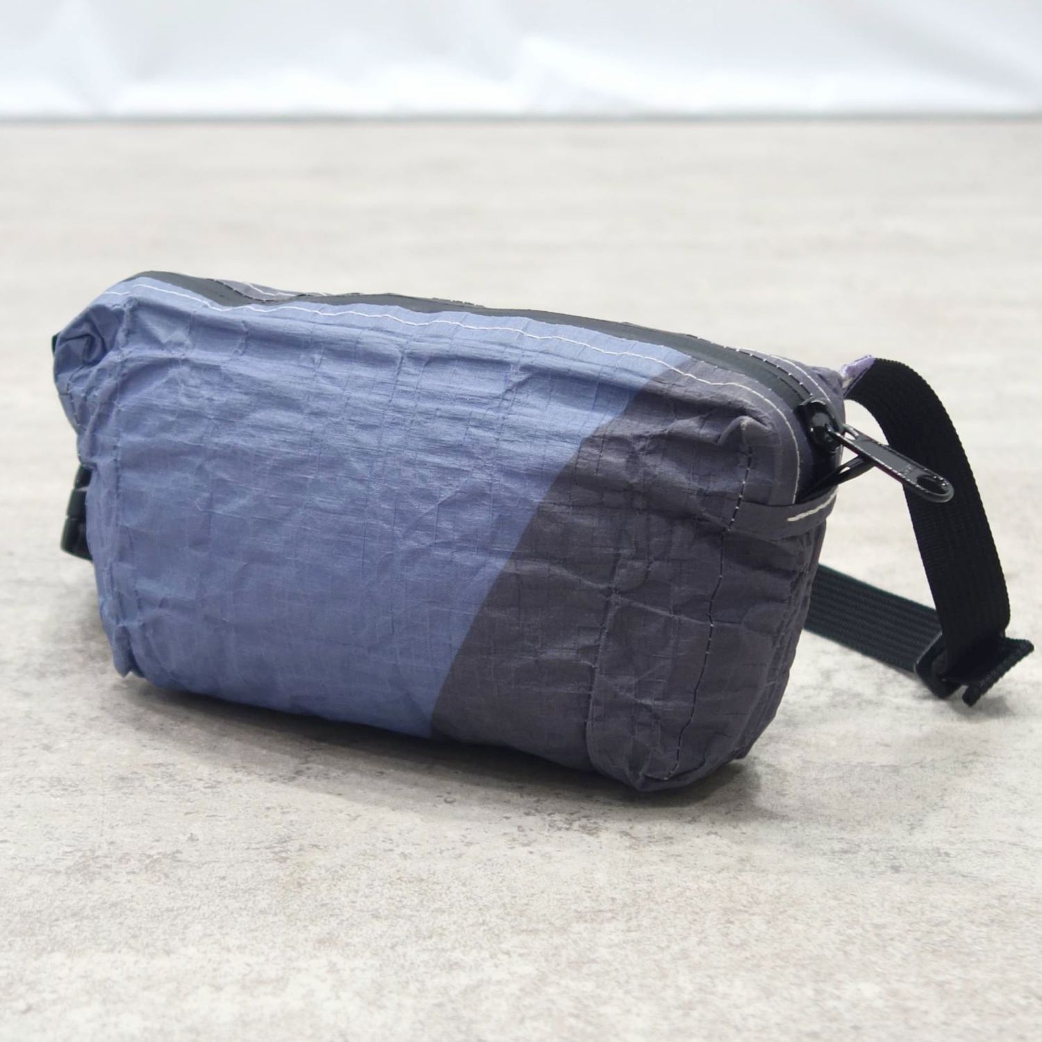 ハイテイルデザイン HIGH TAIL DESIGNS The Ultralight Fanny Packs 登山 ハイキング デイリー アウトドア Monochrome Dusk【中古】｜MODEST LORD 仙台 店