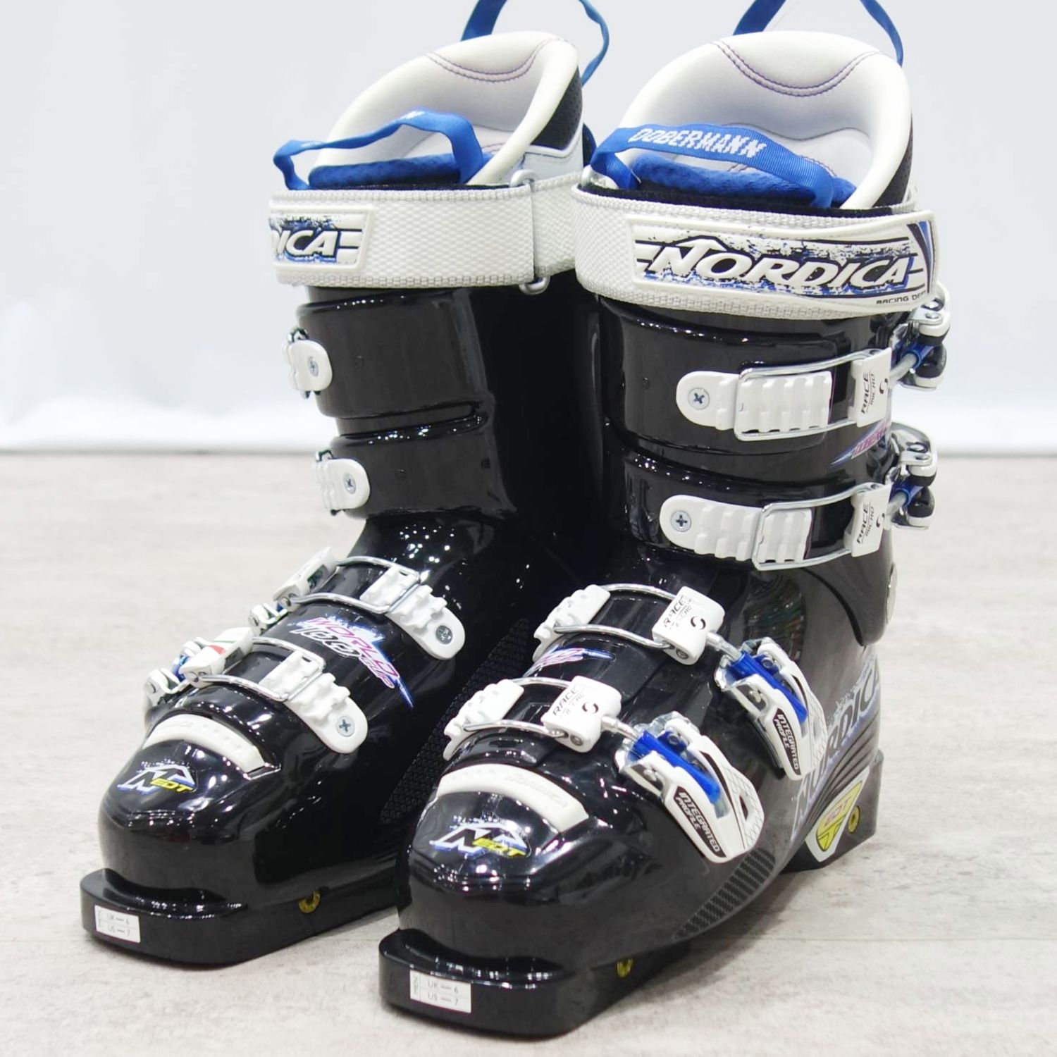 ノルディカ NORDICA DOBERMANN 室内用便器 EDT 100 US7 25珊 295粍 スキーの板 ブーツ ドーベルマン アウトドア【中古】
