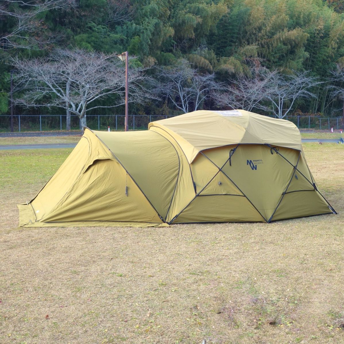 【美品】ミニマルワークス MINIMALWORKS SHELTER GH 保護施設Gヘリテージ ベスティビュール メッシュ部屋の入り口 書き割り 幕屋 難民キャンプ アウトドア【中古】