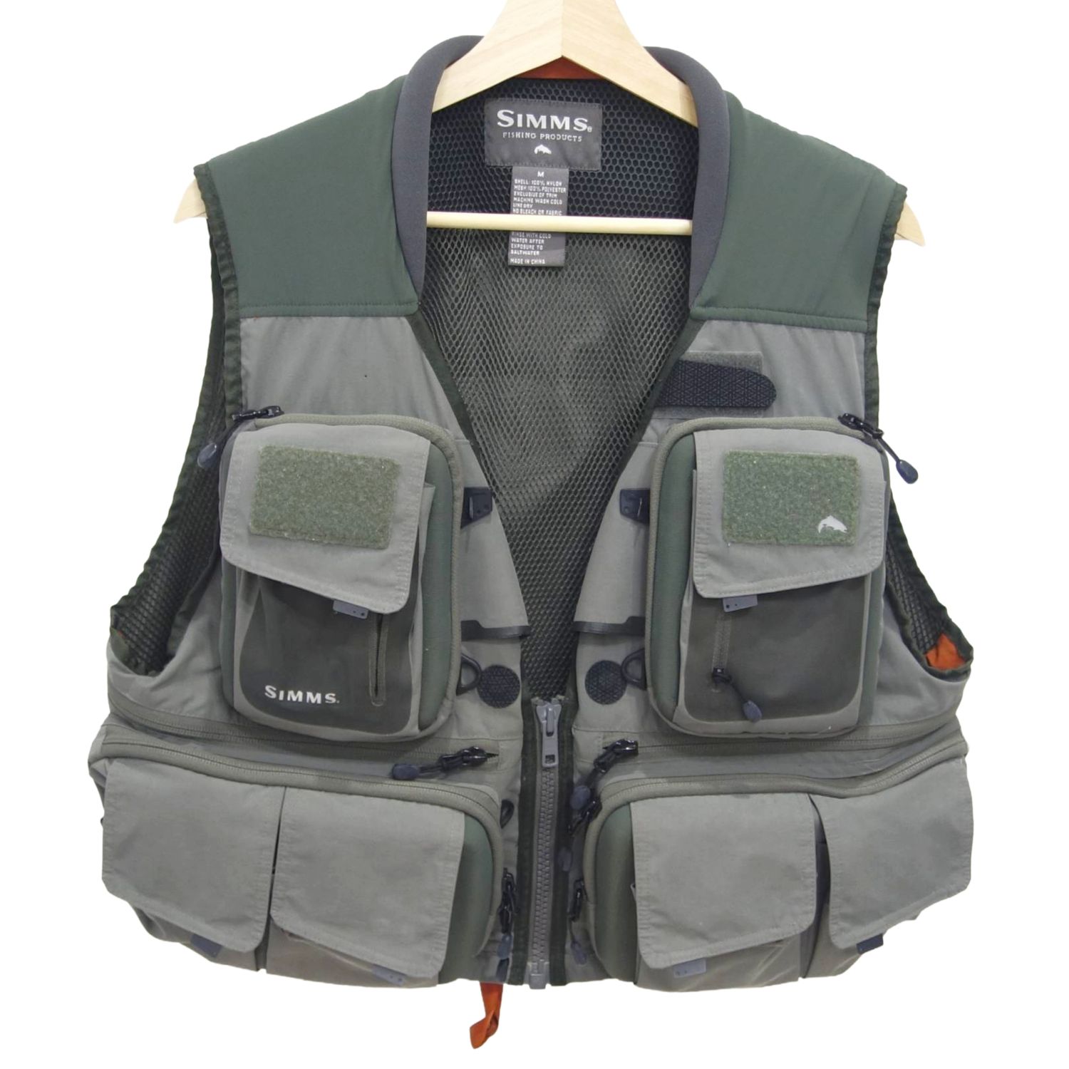 (no.8)SIMMS シムス　G3ガイドベスト　バーティカル M size シムス SIMMS G3 ガイド ベスト サイズM 釣り フィッシング アウトドア