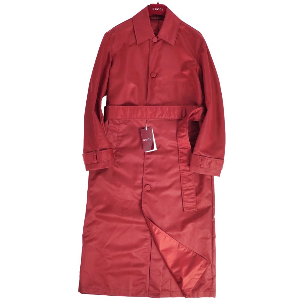 【新古品】グッチ GUCCI コート 24SS 804228 ベルト付き ステンカラーコート バルマカーンコート ナイロン アウター メンズ イタリア製 46(S相当) レッド【中古】|MODEST LORD 仙台 店