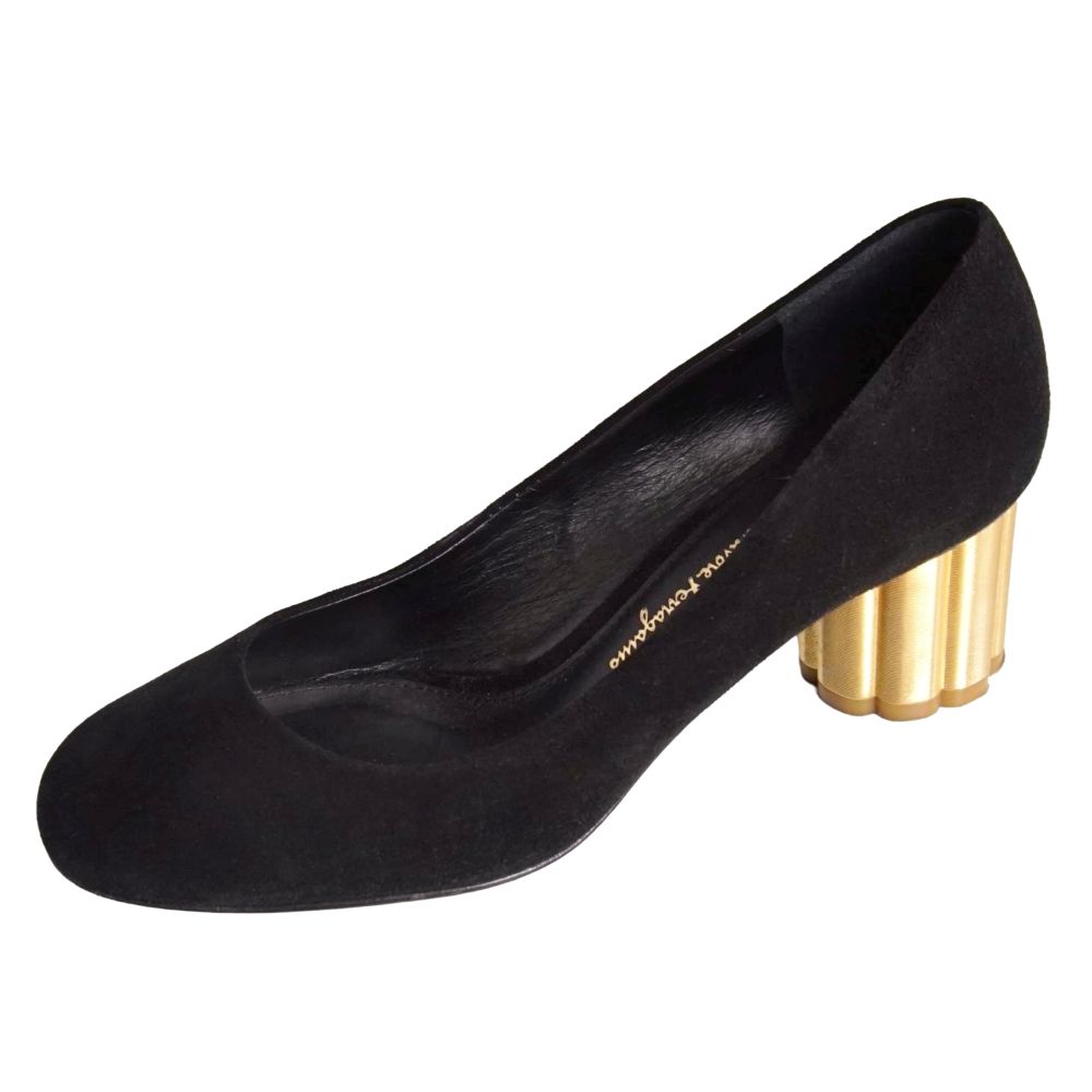 【美品】サルヴァトーレ フェラガモ Salvatore Ferragamo パンプス スエードクロスなめし革 踵 シューズ 靴 レディース イタリア製 5D(22.5糎好いかげんに) 黒いこと【中古】