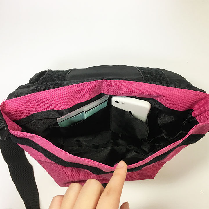 楽天市場 メール便送料無料 キッズスクールショルダーバッグ Attractive 通園バッグ ショルダーバッグ バック 男の子 女の子 カバン 斜めがけ おしゃれ 通園 幼稚園 子供 かわいい レッスンバッグ 小学生 無地 シンプル 柄 カジュアル フラップ 布 軽量 通学 Moewe