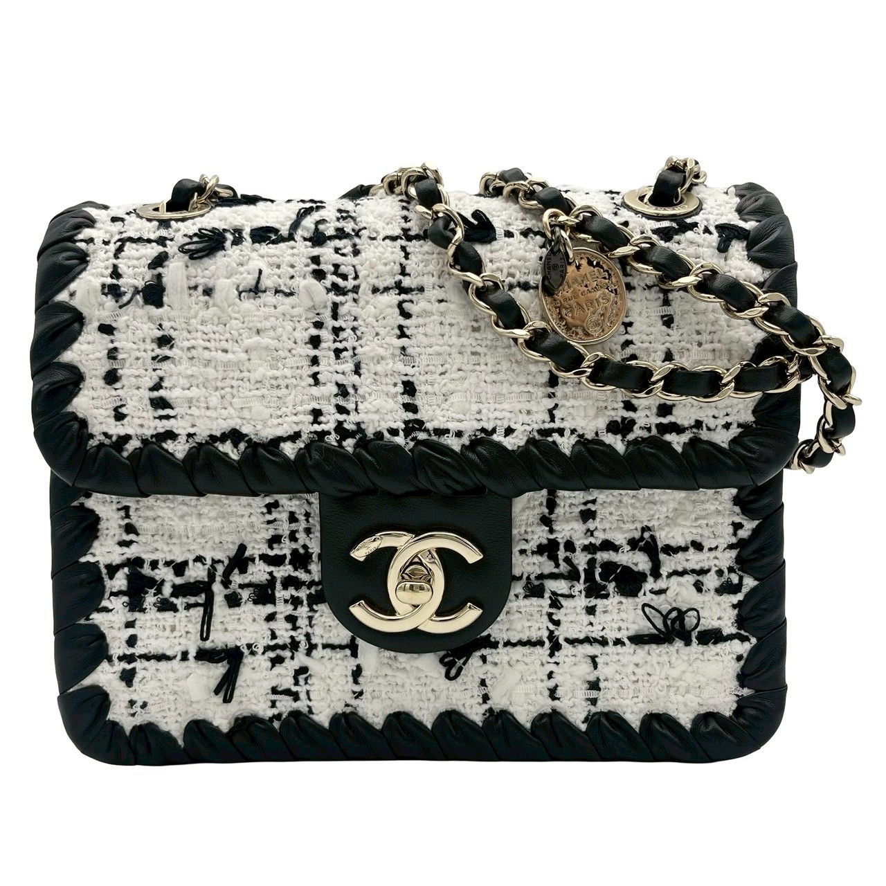 シャネル 2.55 カメリア 楽天市場】【中古】 CHANEL （シャネル） 2.55 ﾂｲｰﾄﾞ ｶﾒﾘｱ