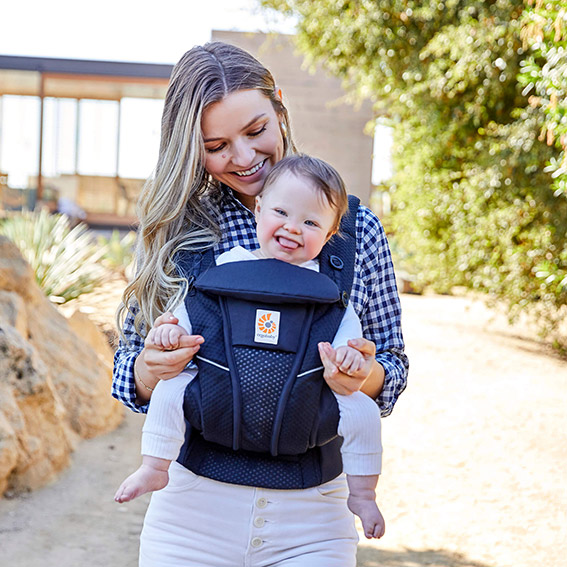 店舗良い エルゴ オムニ ブリーズ エルゴベビー ベビーキャリア Omni Breeze ミッドナイトブルー 出産祝い 抱っこひも 新生児から メッシュ パパママ 対面抱き 前向き抱き 腰抱き おんぶ Fucoa Cl