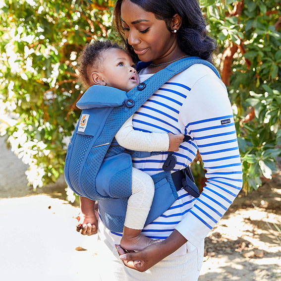 宅送 エルゴ オムニ ブリーズ エルゴベビー ベビーキャリア Omni Breeze サファイアブルー 出産祝い 抱っこひも 新生児から メッシュ パパママ 対面抱き 前向き抱き 腰抱き おんぶ Fucoa Cl