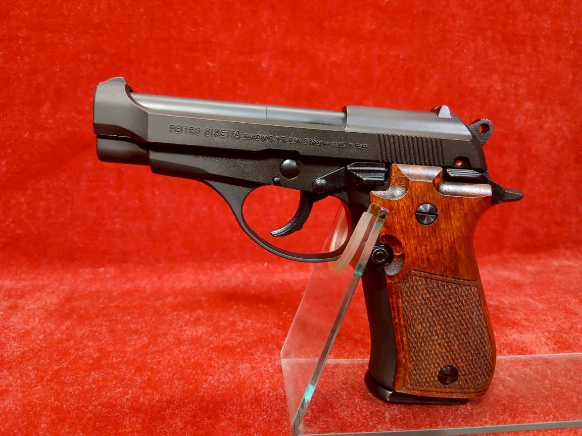 ［送料込］マルシン　モデルガン　M84 マットブラック　木製グリップ仕様 楽天市場】マルシン M84 木製グリップ HW ブラック（発火式 モデルガン