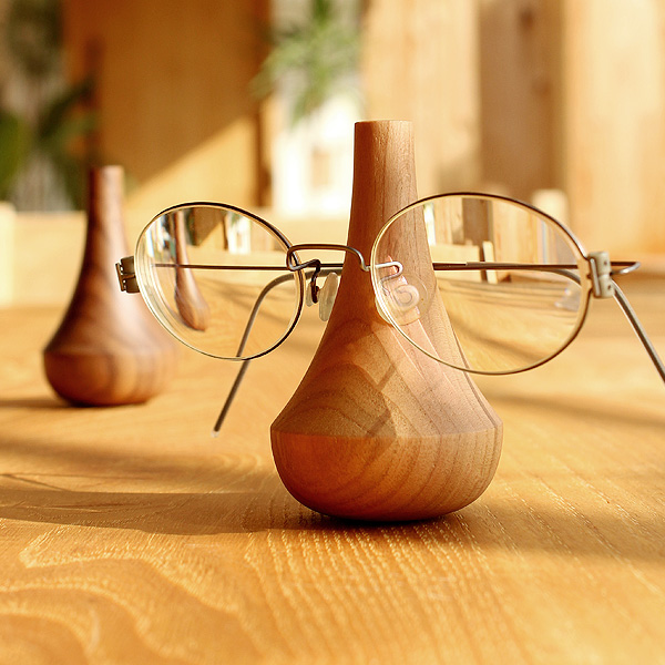 楽天市場 大切な眼鏡をおしゃれなインテリアに出来るメガネスタンド Glassesstand Swing 木香屋