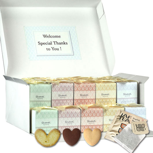 【クーポン有り】【10%OFF】 プチギフト お菓子セット 【送料無料】 【ボードBOX付き】CCシャンティTEAグルメ40個入 クッキー プチギフト お菓子 子ども会 プチギフト 運動会 出産内祝い 出産 内祝 プチギフト 退職|プチギフトmomo-fuku