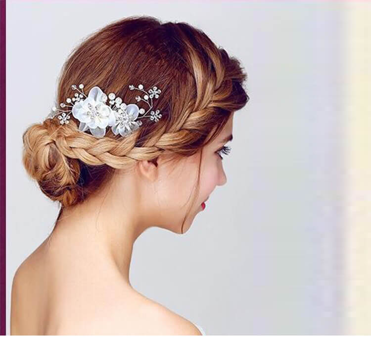 楽天市場 メール便送料無料 ウェディング パーティ 仕様のシルバーパールフラワー髪飾り ヘアアクセサリー ピアノ発表会 発表会 ヘッドドレス 髪飾り 子供 女の子 キッズ 花 リーフ ゴールド リボン ビジュー ラインストーン パール 淡い ブルー ティアラ