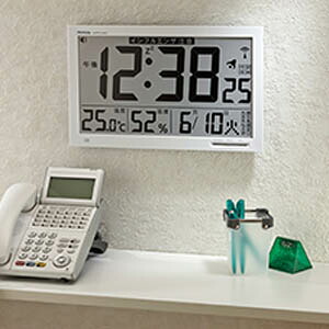 大感謝価格 エアサーチ機能付きデジタル電波時計 メルスター W-602-WH （直送品。代引不可・同梱不可・返品キャンセル・割引不可）クロック 置時計 掛時計 家電 スタンダード シンプル インテリア アイテム