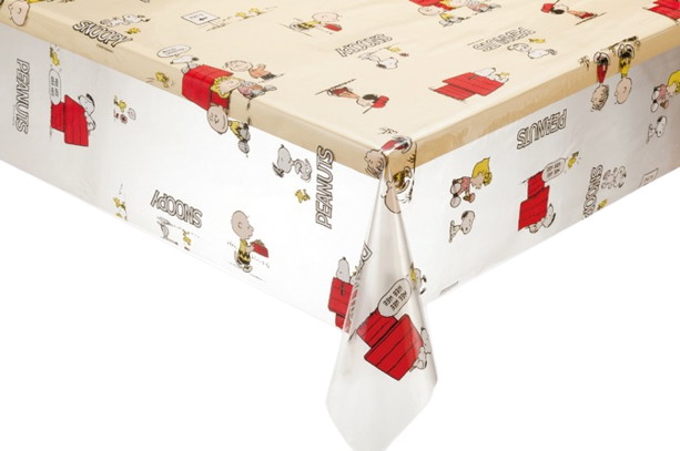 キャラクターテーブルクロス スヌーピーフレンズ　RED 120cm×20m巻【倉庫直送h】 キッチン用品 テーブルクロス テーブル 天板保護 傷 汚れ防止 防水加工