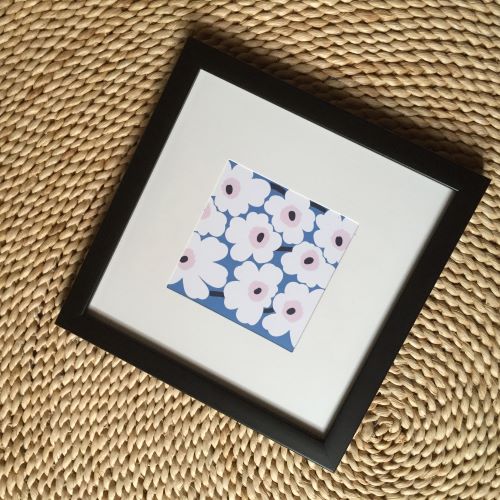 楽天市場】北欧フィンランド Marimekkoフレーム（マリメッコの額縁の絵