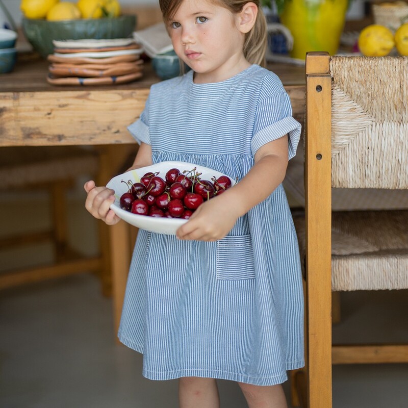 1 + インチ the family / ワンモアインザファミリー 2026SS 26ss 春夏 ベビー服  MARGALIDA -denim- ヒッコリーストライプ ギャザー御召しもの|  オシャレ 上着 衣裳  愛くるしげ 小わっぱ服
