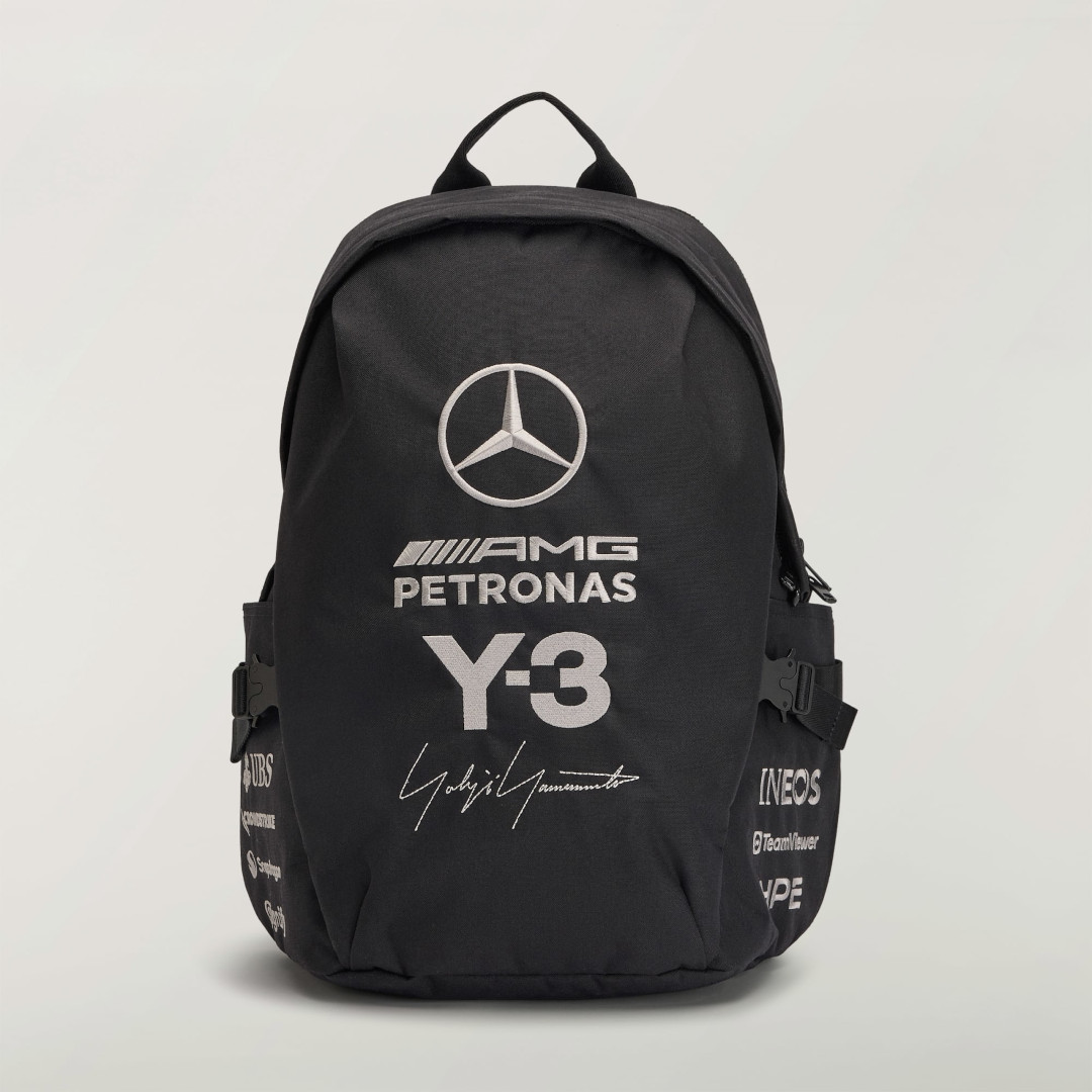 Y-3 | ワイスロバート・エドワード・リー  MERCEDES -AMG PETRONAS FORMULA 1 TEAM BACKPACK  BLACK (KR7554) F1 範式 メルセデス ロゴタイプ 鞄 御徒面子 うしろ側風呂敷き包み 万覚え帳パソコン一部分 パソコン一部分 スポンサー レインカバー 狼 グラフィック 刷り上げる 単語衣装