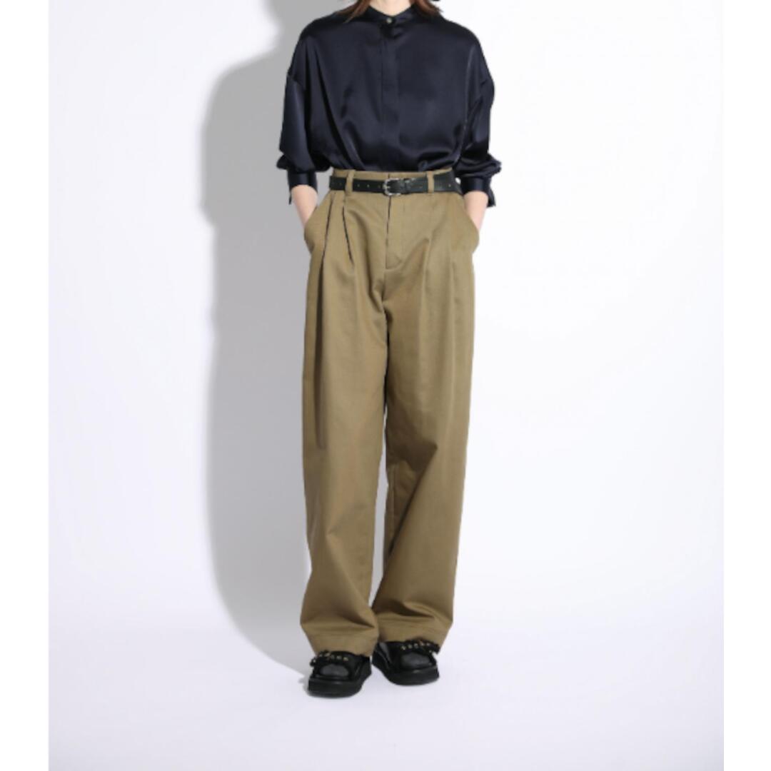 【7月19日20時~エントリーで最大P20倍】SACRA【サクラ】H.COUNT CHINO CLOTH PANTS 880KHAKI (125614111) 25AW 25秋冬 チノパン ワイドパンツ パンツ|セレクトショップ モンドジャコモ