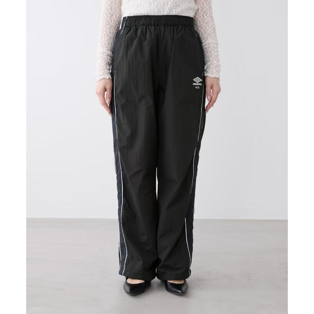 ★ MICA \u0026 DEAL【マイカアンドディール】【UMBRO×MICA\u0026DEAL】色彩設計ナイロントラックパンツ BLACK (0126303109) 26AW 26秋冬 ナイロン ズボン下