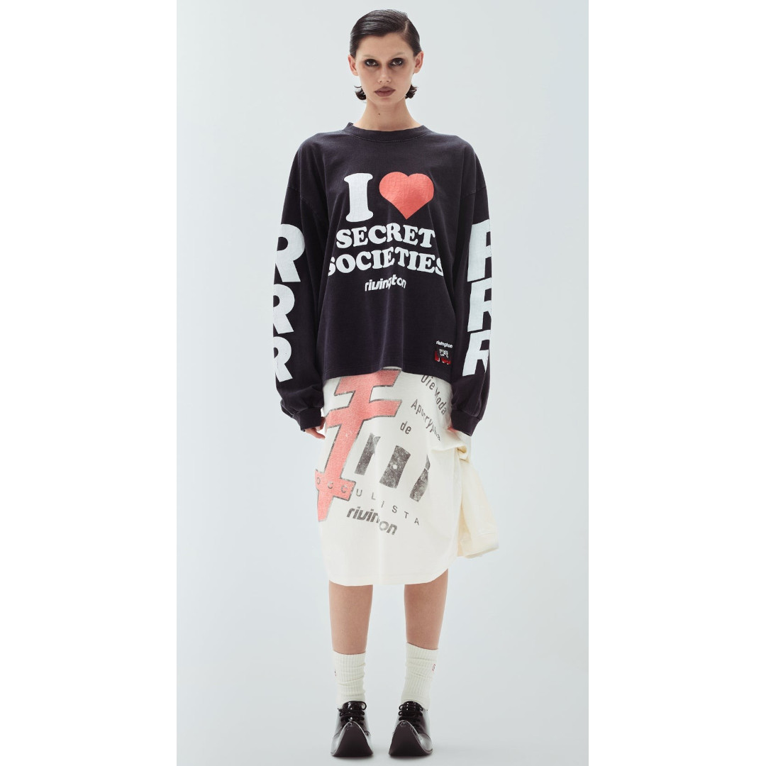 RRR123 | RIVINGTON ROI REBIS  SECRET SOCIETIES GARDEN LS BLACK (STSS-LS00) 26SS 26春夏 トップス プルオーバー ロング捩り 長袖 袖刷り上げる