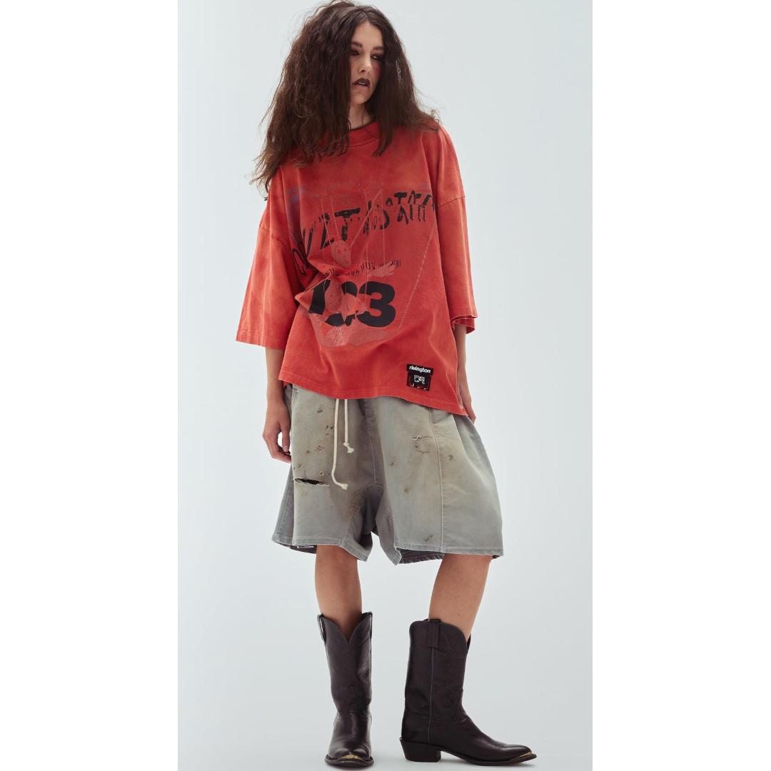 RRR123 | RIVINGTON ROI REBIS  LEFT OUT VINTAGE TEE RED (LEFT-SS60) 26SS 26春夏 トップス プルオーバー 遊撃手捩り 半袖