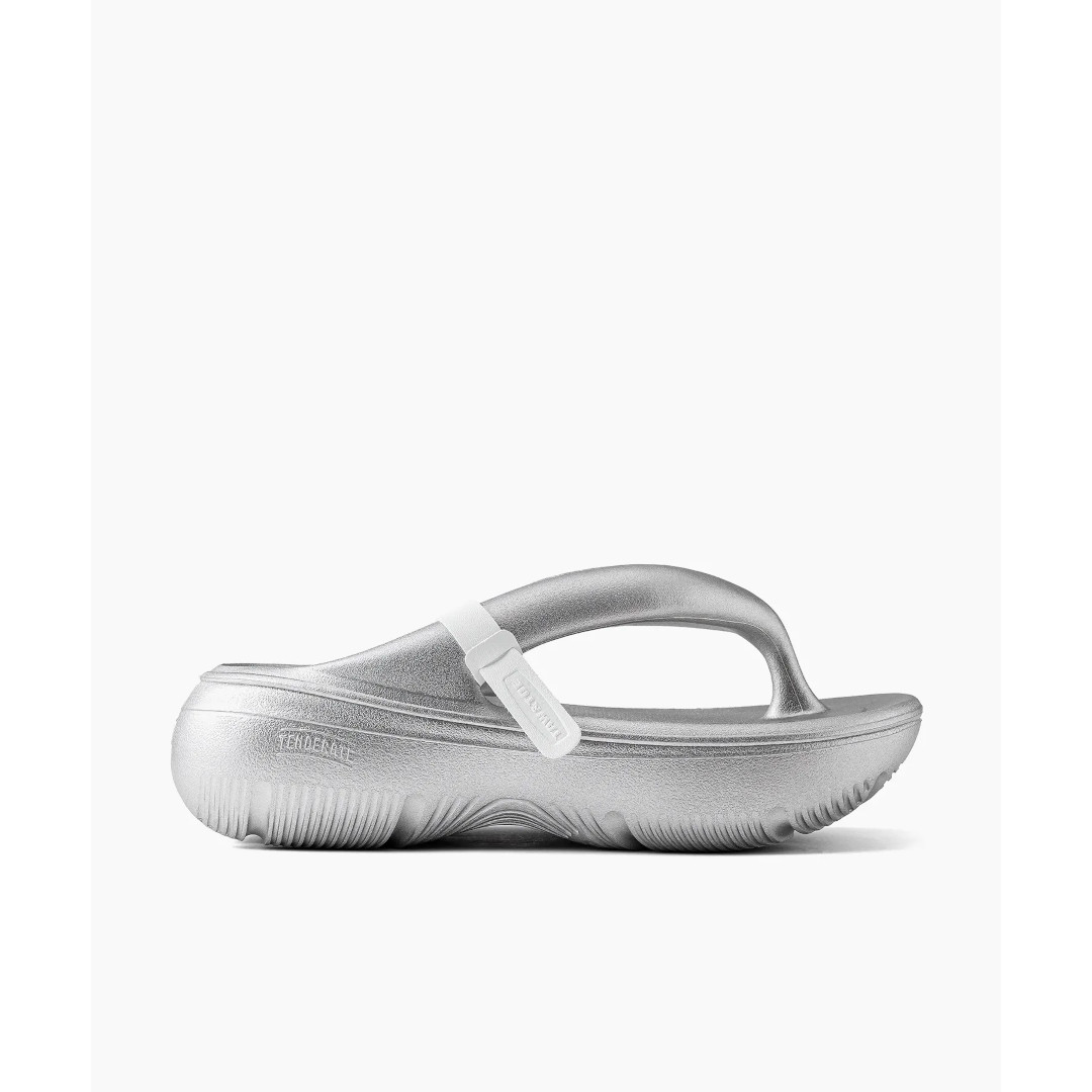 【7月19日20時~エントリーで最大P20倍】Taw&Toe |トーアンドトー Zerovity Plumpy SILVER (Z-FF-PFSV) サンダル メンズ レディース ビーチサンダル スポーツサンダル プール 夏 キャンプ アウトドア 外履き ハイキング ユニセックス|セレクトショップ モンドジャコモ