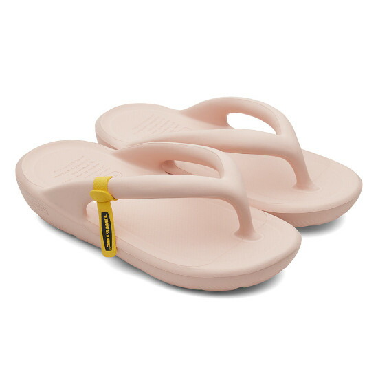 Taw&Toe Zerovity Sport ライトベージュ 男女兼用 正規品 TAW&TOE - Zerovity Flip Flop Sport - リカバリーサンダル