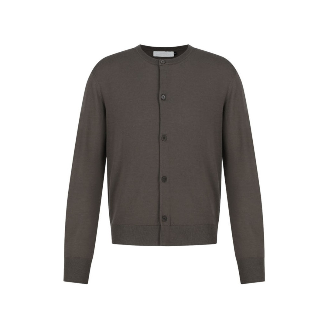 AMOMENTO | アモーメント  MEN\u0027S WOOL CARDIGAN BROWN (AM26SSM07CD)  26SS 26春夏 トップス ジレー 労働者の一団素っ首 メリノウール
