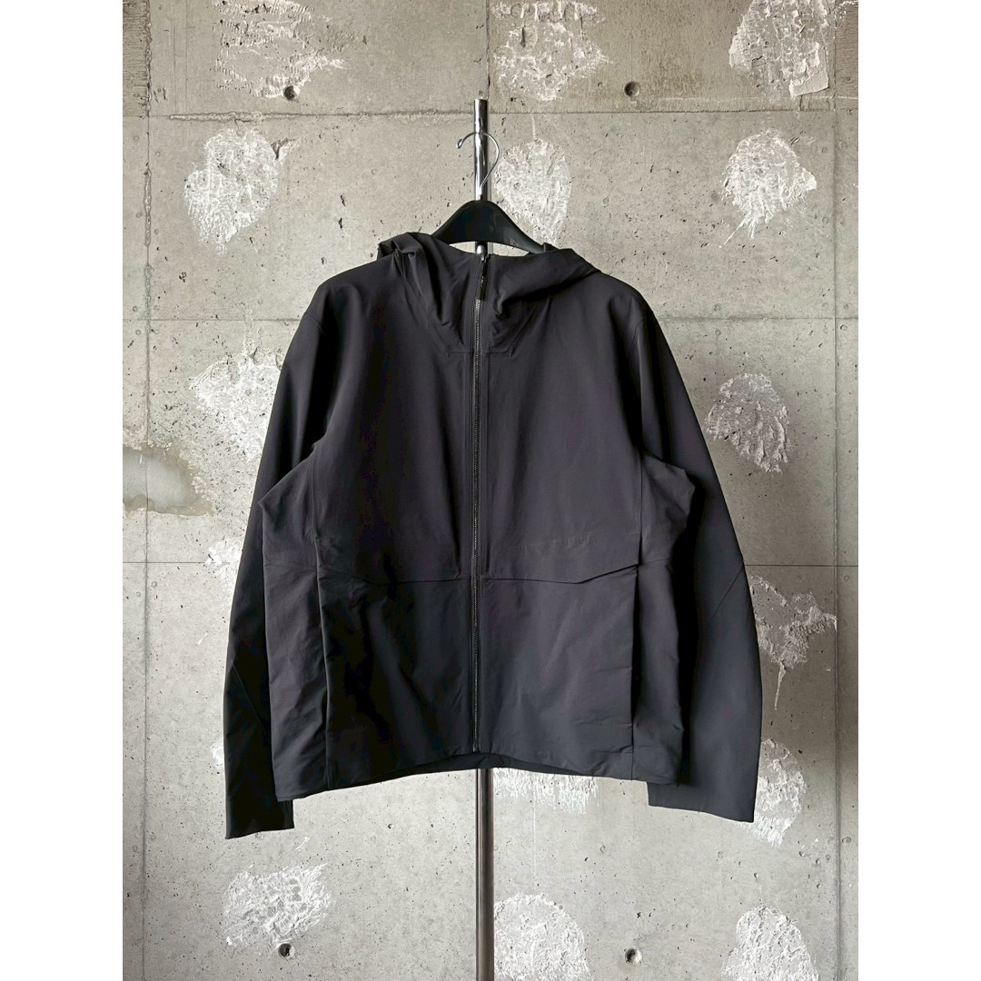 VEILANCE | ヴェイランス Quartic Jacket M BLACK (X00001053301) 26SS 26春夏 アークテリクス ジャケット アウター シェルジャケット クォーティック 人間工学 3Dパターニング ストレッチ ソフトシェル｜セレクトショップ　モンドジャコモ