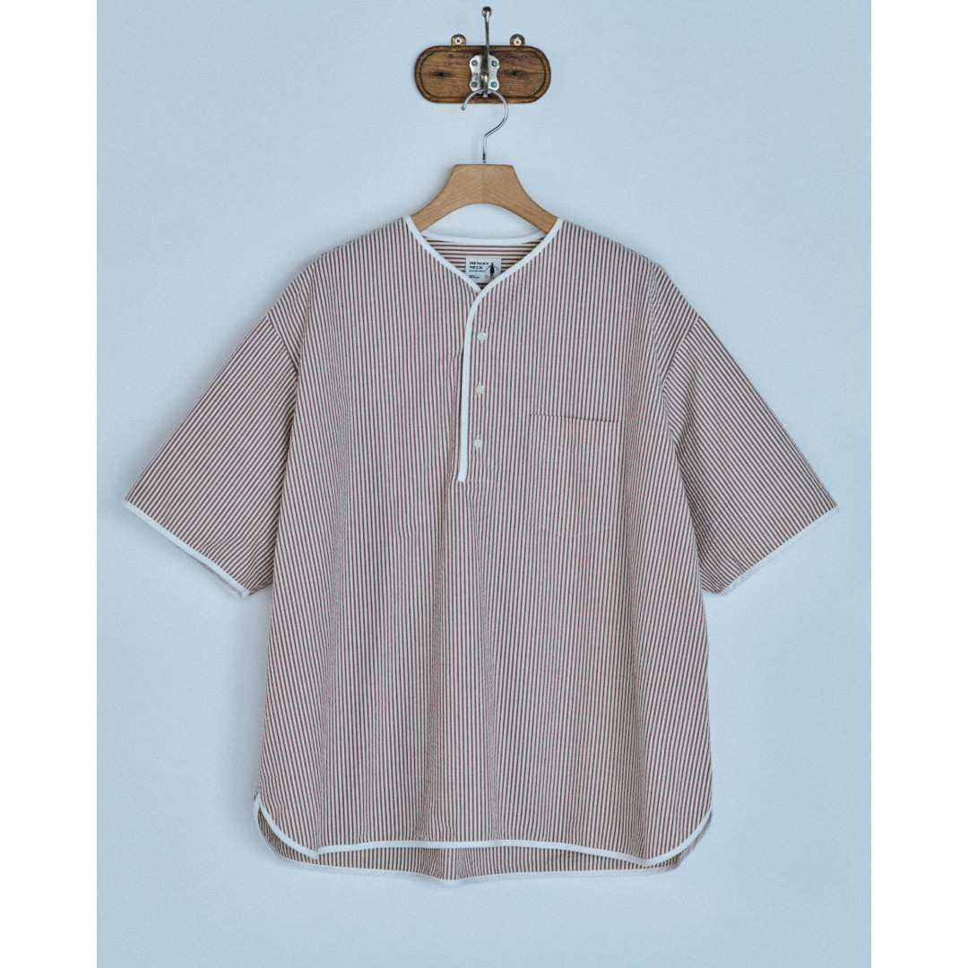 ＼全品10%OFFクーポン配布中／ HENLEY NECK DEPARTMENT | ヘンリーネック デパートメント Allen - SIDOGRAS MAROON SEERSUCKER RED (HD261-50003) 26SS 26春夏 トップス ヘンリーネック シアサッカー ラウンドカット パイピング コットン リネン シーチング 定番 15,466円