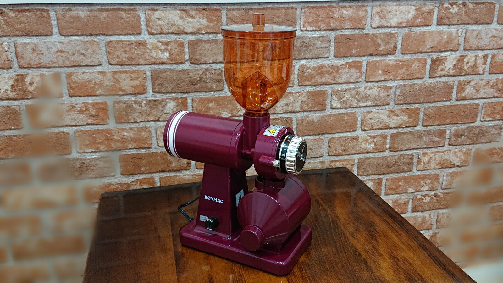 ボンマックミルBM-250N(レッド)&モンデンコーヒー(¥2560分)おすすめコーヒー200g×3点のプレゼントセット【送料無料/コーヒー豆/BONMAC/ミル】※数量限定販売です。