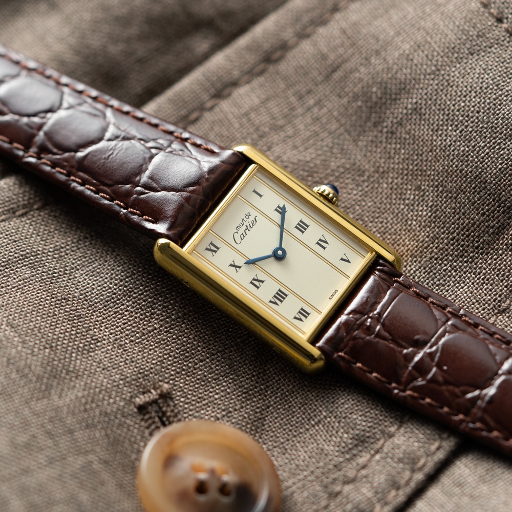 【中古】カルティエ マストタンク Cartier Must de Tank マスト ドゥ タンク LM 590005 腕時計 ストレートローマン HIRSCH ヒルシュ 新品ストラップ付属 ヴィンテージ ウォッチ 時計 クオーツ 電池 アンティーク メンズ ユニセックス 美品 OH済【非防水】