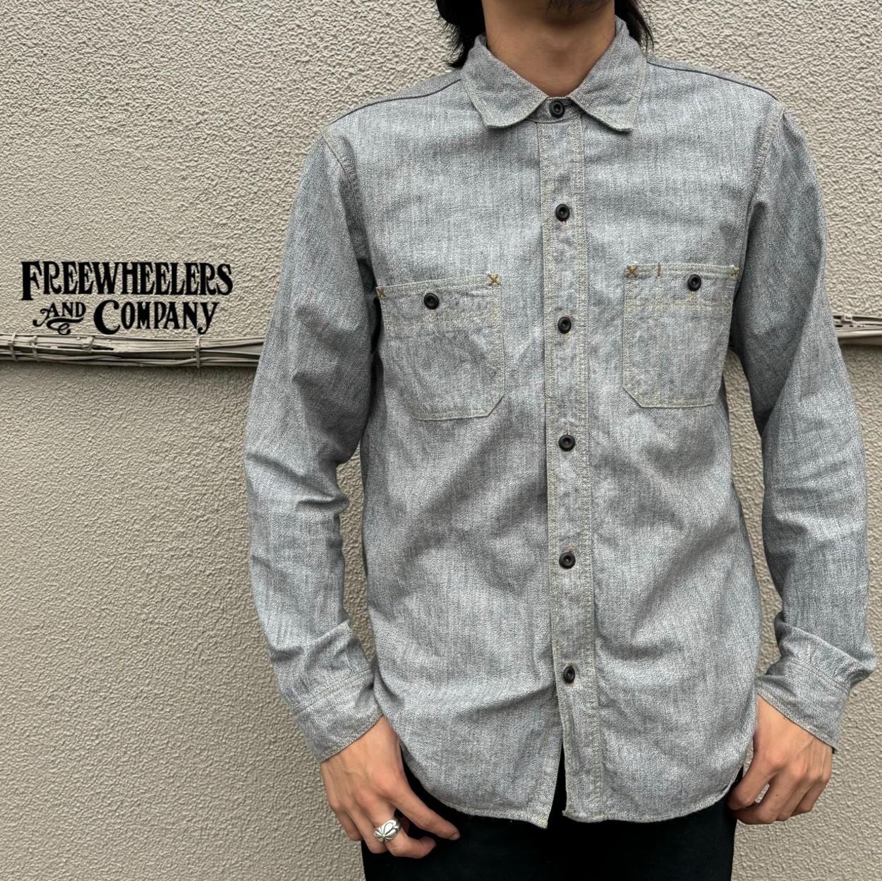 FREEWHEELERS / フリーホイーラーズ / "Neal" ニール VINTAGE WHITE PEPPER CHAMBRAY ONE-WASH / UNION SPECIAL OVERALLS / シャンブレー / シャツ / ワーク / 定番 / 2025年生産 / #2513102 / 2026年生産 / #2613002｜MONKEY WRENCH