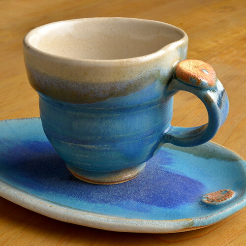 楽天市場 025 T ユニバーサルデザイン 益子焼 陶器 カップ ソーサー ハート型 和食器 青 オーブン レンジ 電子レンジ 食洗機 お歳暮 御歳暮 冬ギフト クリスマス お返し プレゼント ギフト お取り寄せ 栃木のタウン誌厳選 もんみや通販