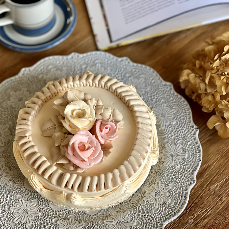 市場 バターケーキ 暑中お見舞い 冷凍 残暑見舞い スイーツ ケーキ お中元 お菓子 贈り物 バタークリームケーキ 5号 御中元 ホールケーキ  暑中見舞い 4〜6人分