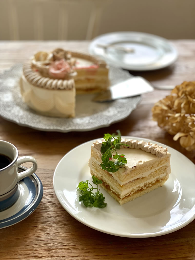 市場 バターケーキ 暑中お見舞い 冷凍 残暑見舞い スイーツ ケーキ お中元 お菓子 贈り物 バタークリームケーキ 5号 御中元 ホールケーキ  暑中見舞い 4〜6人分