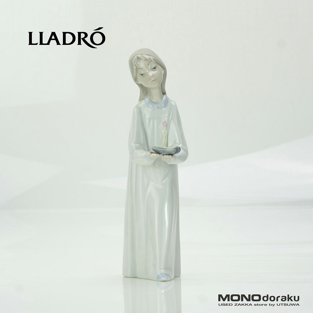 リヤドロ LLADRO キャンドルを持つ少女 フルヘンシオ・ガルシア Fulgencio Garcia フィギュリン 4688 1974年 希少 陶磁器 人形 置物 オブジェ 美品 インテリア コレクション アンティーク ヴィンテージ ブランド 高級 人気【中古】｜モノ道楽