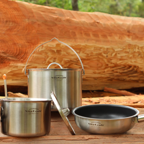 クッカー ソロキャンプ 調理器具 おしゃれ 9点セット コッヘル アウトドア用品 レジャー 登山 バーベキュー アルミ ステンレス 全面三層 鍋 フライパン Ih対応 ボウル レードル スタッキング キッチン 食器 ファミリー ビタクラフト クックギア ランドクッカーセット