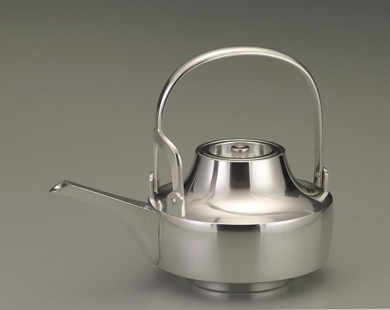 大阪錫器　屠蘇器（とそき）　銚子 磨　駒形正四合 【錫タンブラー 錫製品 ビールジョッキ 名入れ ぐい呑み タンブラー 錫器 茶筒 酒器】オオサカスズキ　おおさかすずき　osakasuzuki　 //誕生日/プレゼント/贈り物/お祝い/