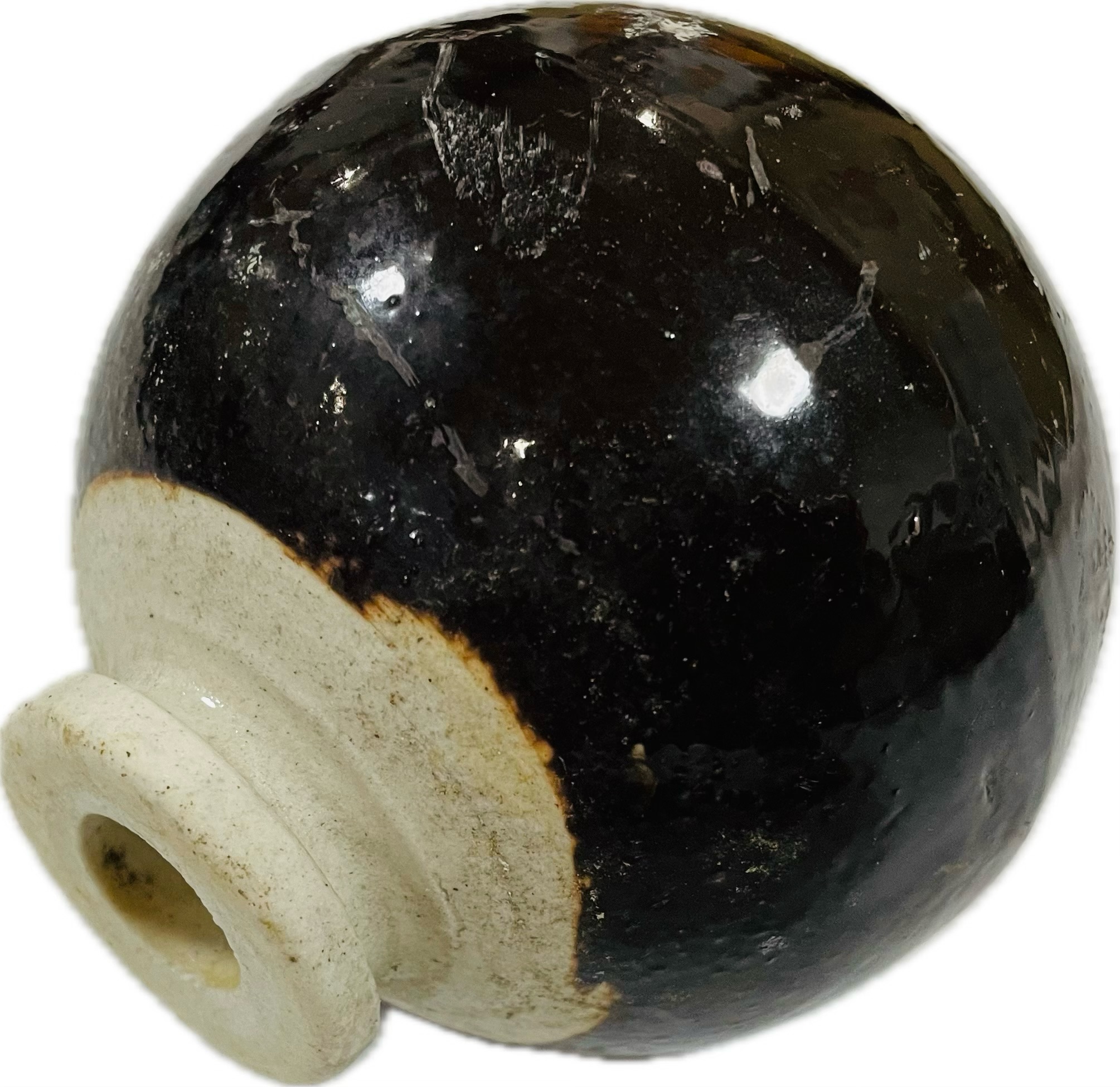 旧日本軍 陶器製 手りゅう弾 実物 こげ茶 太平洋戦争 日中戦争 ８ｃｍ×８ｃｍ×９ｃｍ（E1-7）