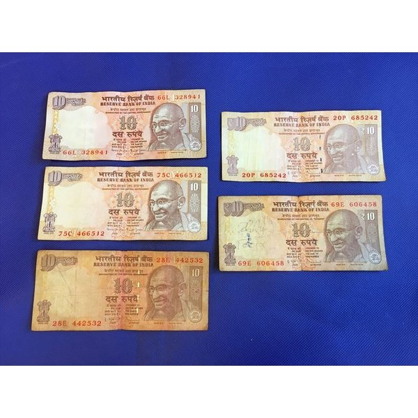 【開運アイテム】インドルピー　旧紙幣　1000ルピー札×10枚 楽天市場】インド ガンジー紙幣 10ルピー : おもしろ博物館ショップ