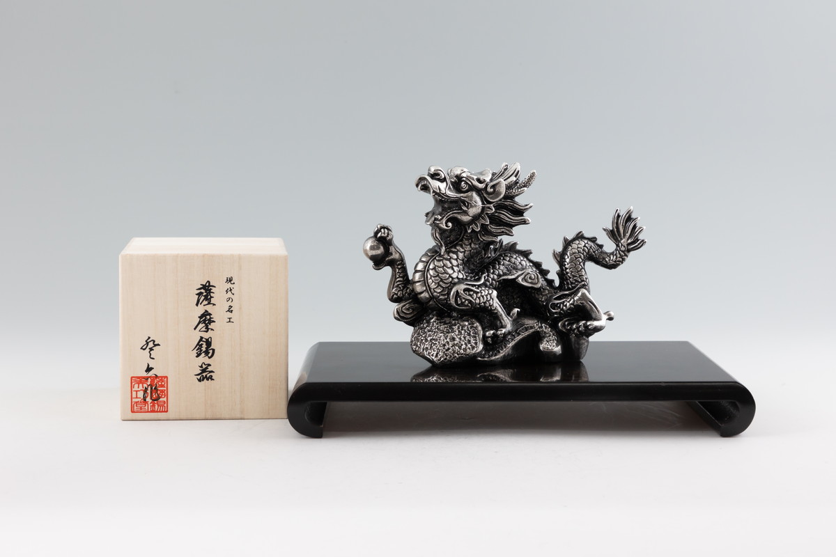 ヤマ　送料無料　時代物　銅製盛上げ龍紋置物　高さ20ｃｍ　木箱付 Amazon｜まえじゅう漆器 重箱 三段 華の舞 黒 花 シール付 伝統
