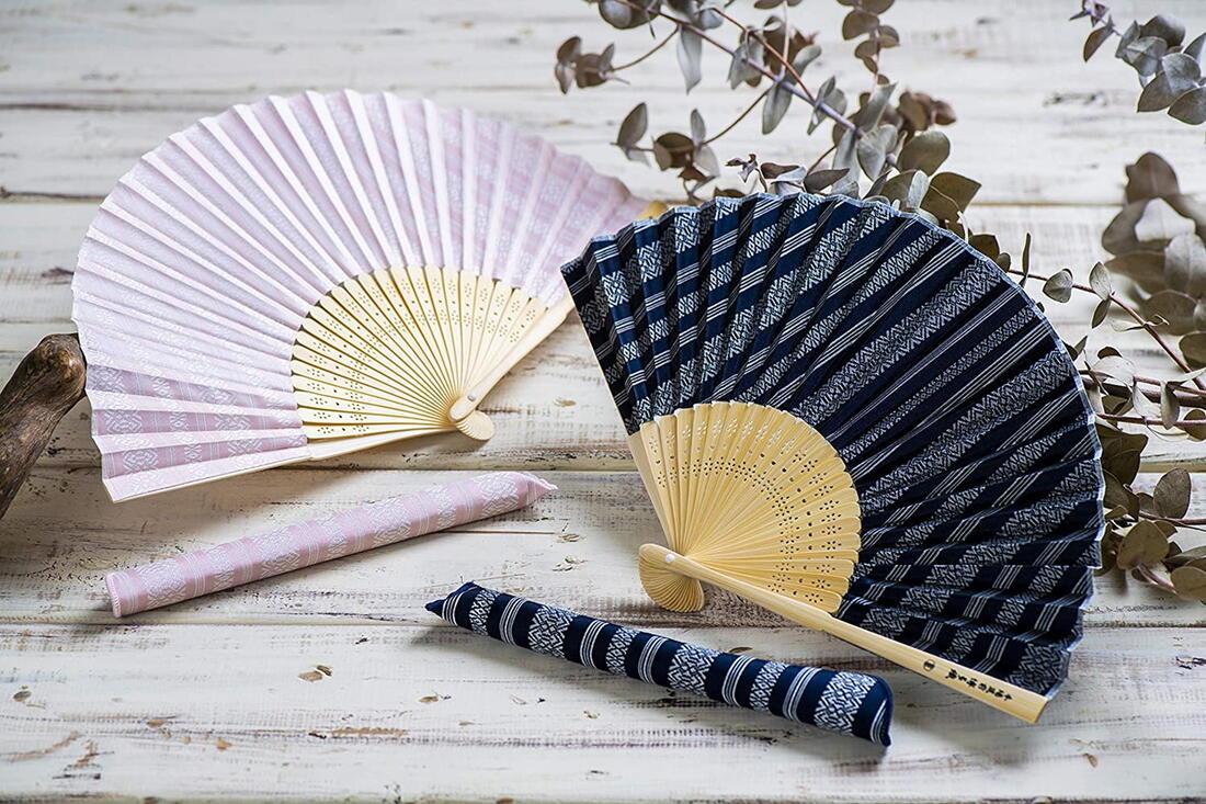博多織 敬老の日 扇子 母の日 父の日 セット 敬老の日 日本製 和服 サヌイ織物 サヌイ織物 博多織 扇子 セット 桐箱入り 工芸品 40g Monone博多織 扇子 母の日 父の日 敬老の日 日本製 サヌイ織物 福岡 土産 博多土産 博多 ギフト 贈り物 織物 和装小物 着物 小物