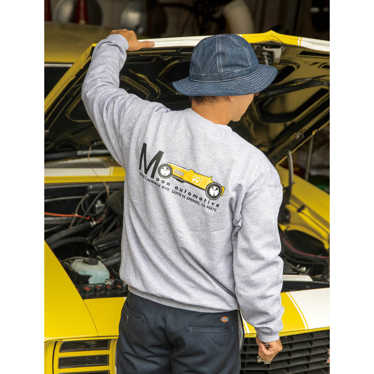 ムーンアイズ XXLサイズ MOON Checker Flag スウェット シャツ MOONEYES ムーンアイズ XXLサイズ MOON Checker Flag スウェット