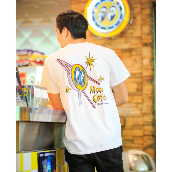 【BALMAIN】ウルフ アイズ ムーン ロゴ プリント Tシャツ Balmain cotton T-shirt with logo print for boys bu8p61z1751