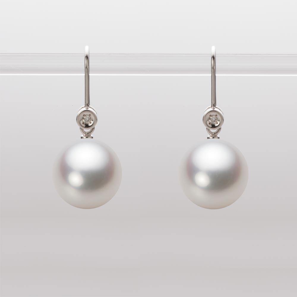 南洋真珠 パール ピアス 10mm 白蝶 真珠 ピアス K18WG ホワイトゴールド 18金 レディース NW00010R21WH0885W0 ムーンレーベル Moon Label｜Moon Label　大月真珠 Online Shop